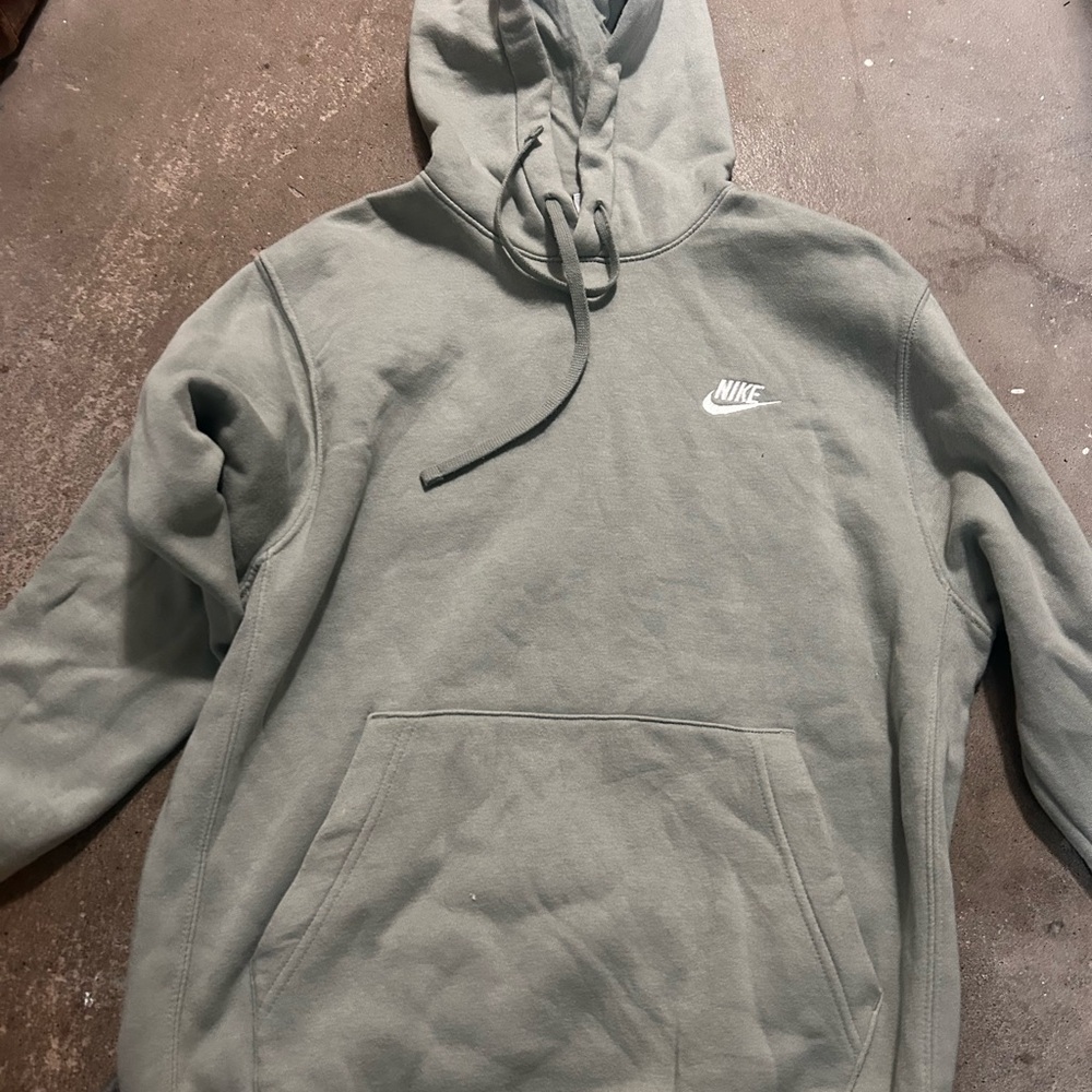 Nike Men's Olive Hoodie